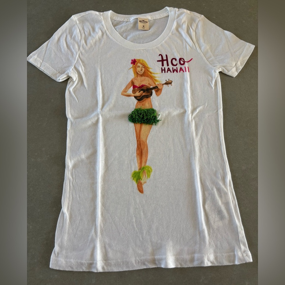 Vintage Hollister HCO Embellished T-Shirt Hula